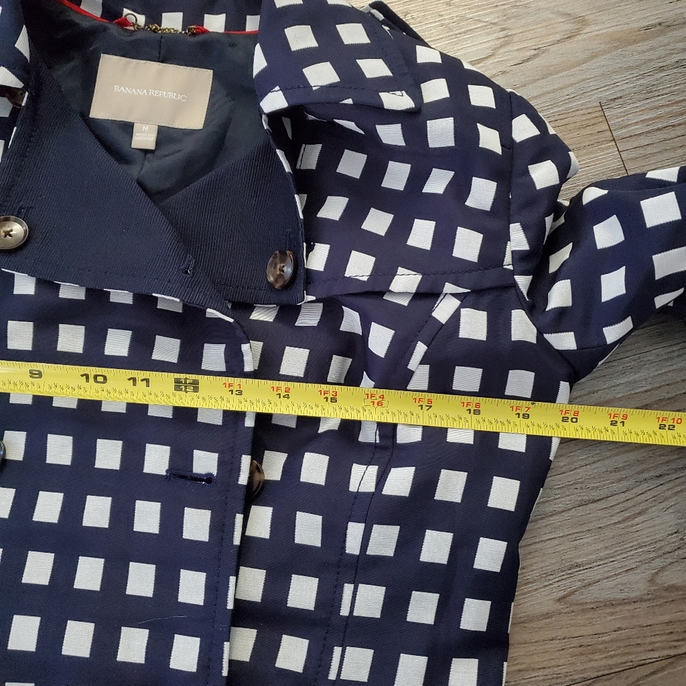 Banana Republic Navy and White Checkered Trench Coat - Picture 10 of 12
